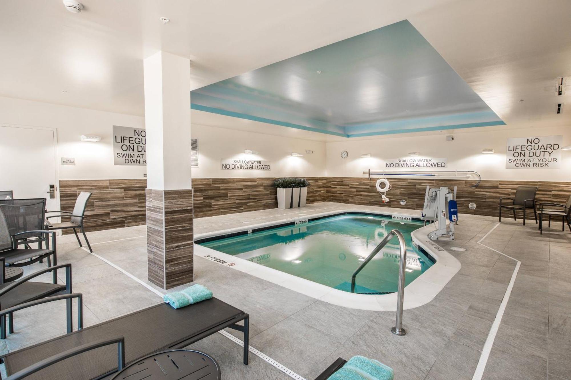 Fairfield Inn & Suites By Marriott Florence I-20 Экстерьер фото